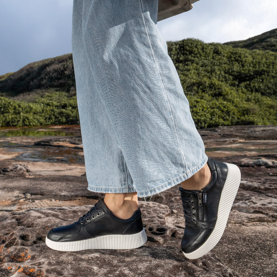 Cosco - Black - LE SANSA