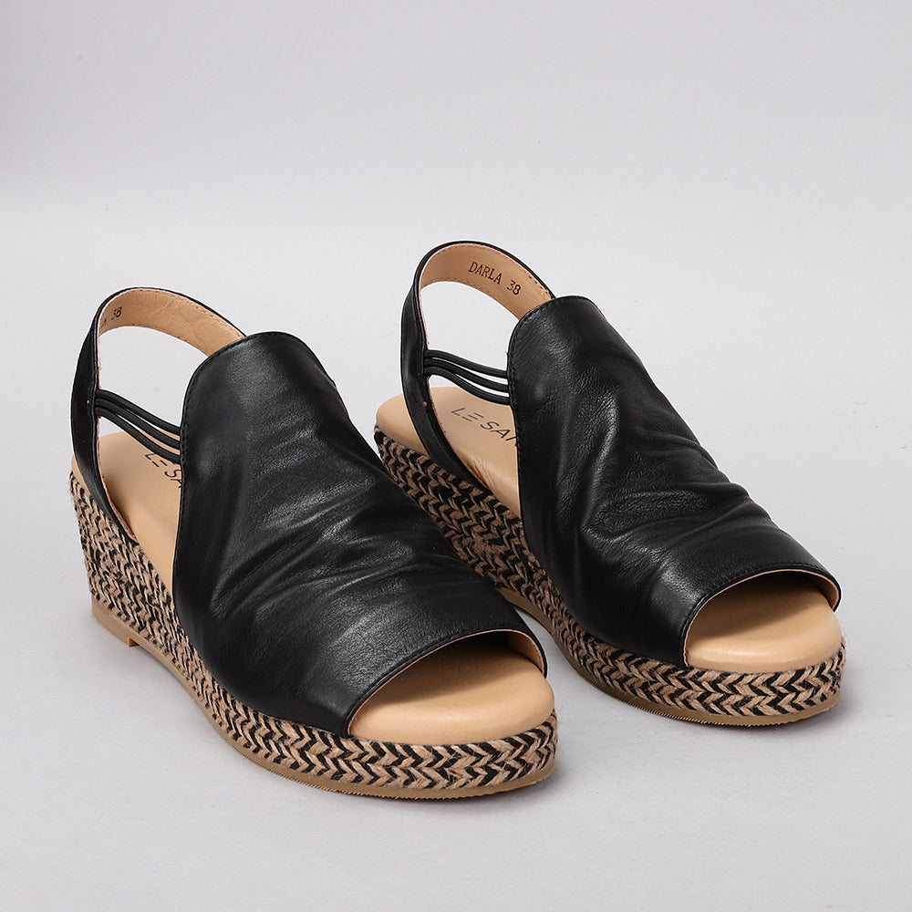 Darla - Black - LE SANSA