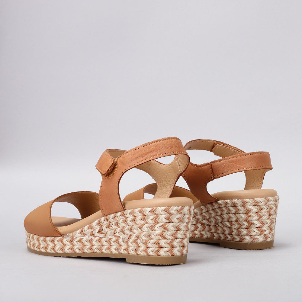 Denali - Tan - LE SANSA