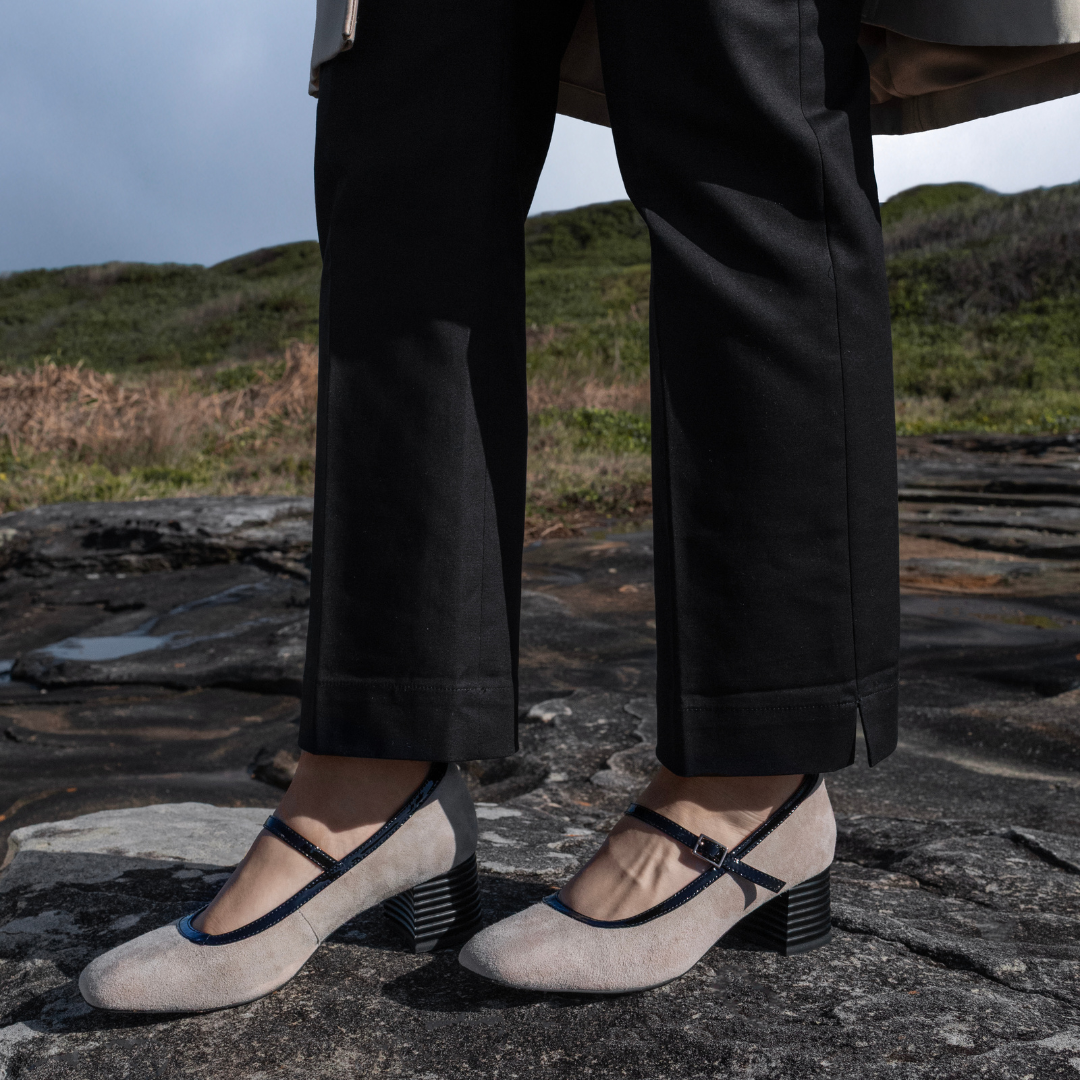 Zafira - Taupe Suede - LE SANSA