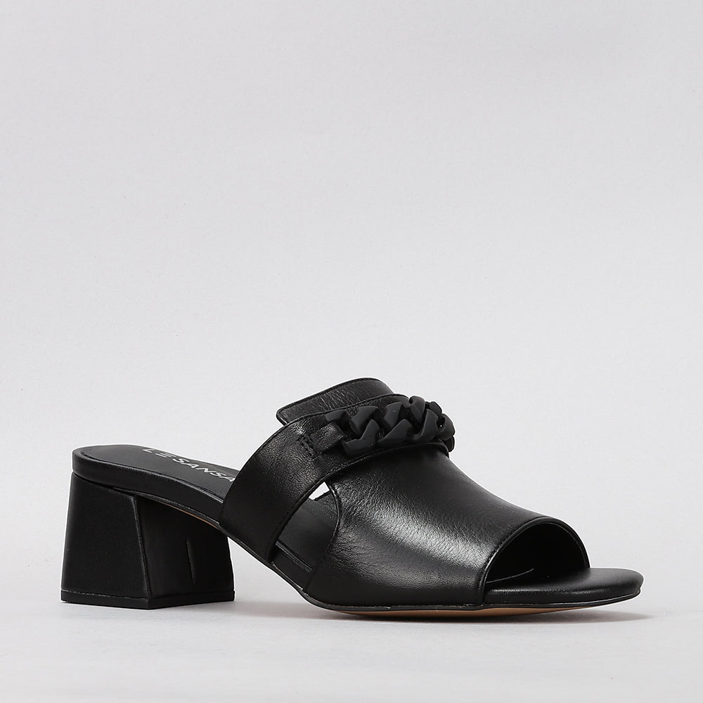 Grail - Black