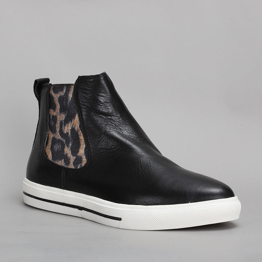 Indira - Black Leopard Gusset - LE SANSA