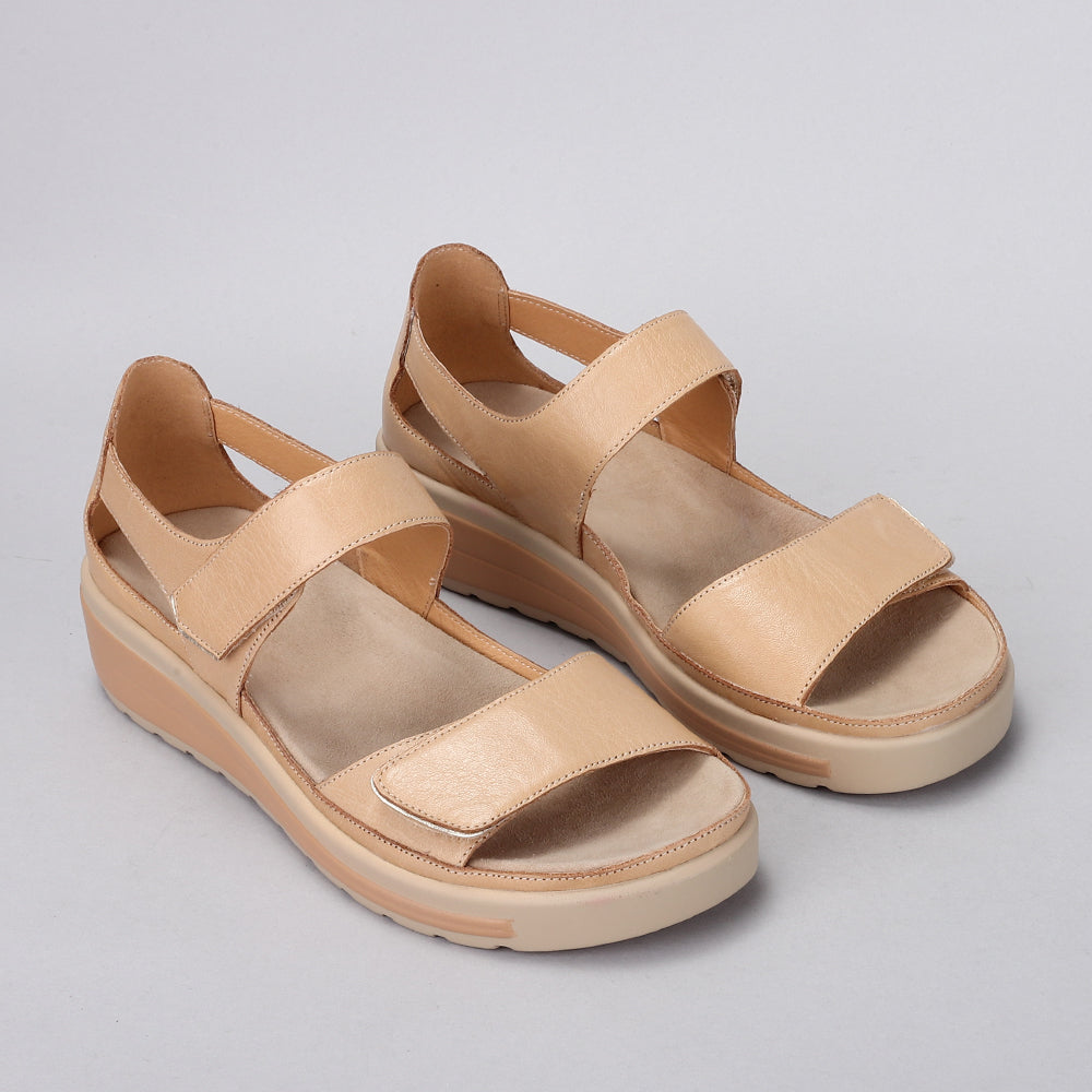 Happy - Scissors - Naked Arches