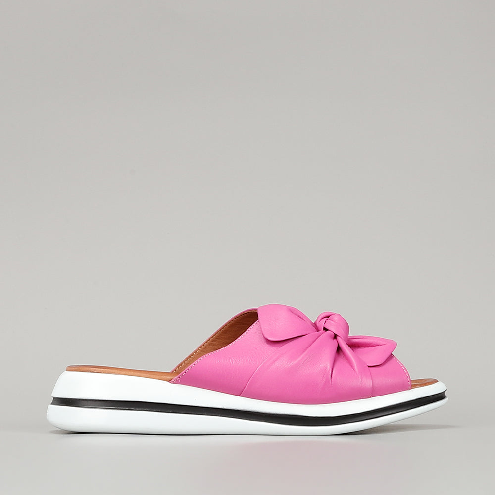 Salsa - Hot Pink/Black line