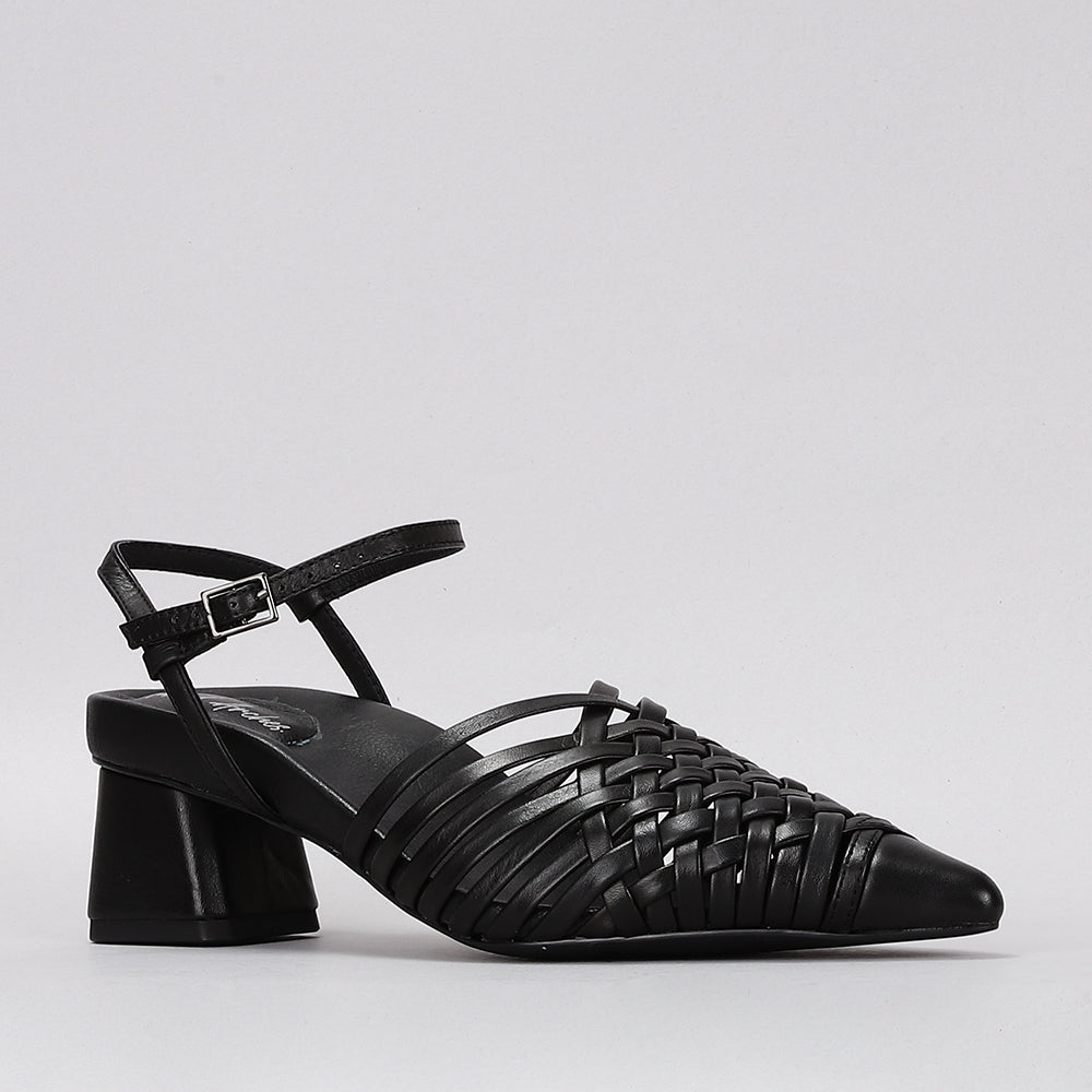 Hummer - Black - Naked Arches