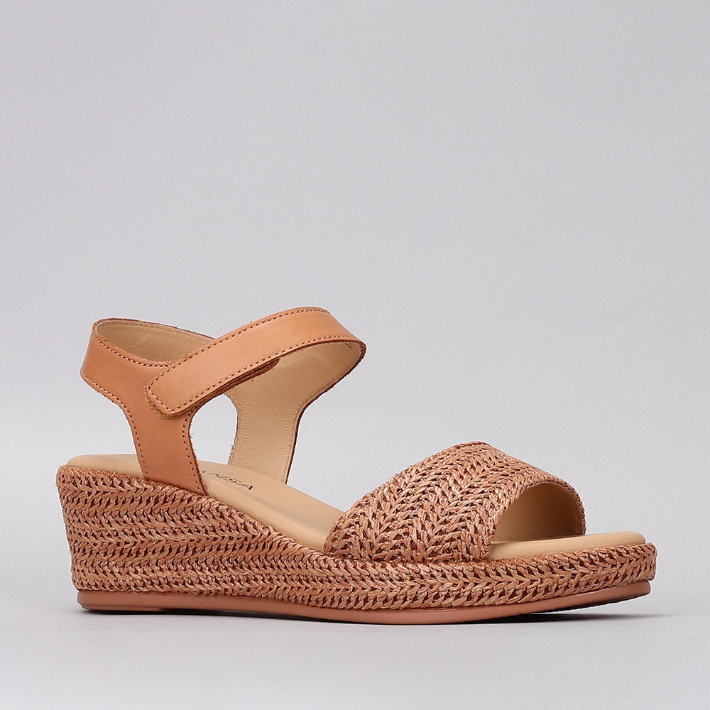 Pilia - Tan - LE SANSA