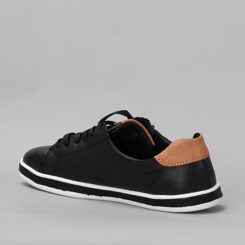 Ilana - Black/Tan - LE SANSA