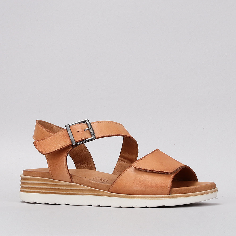 Marlon - Tan - LE SANSA