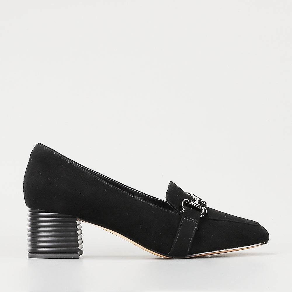 Zinnia - Black Suede