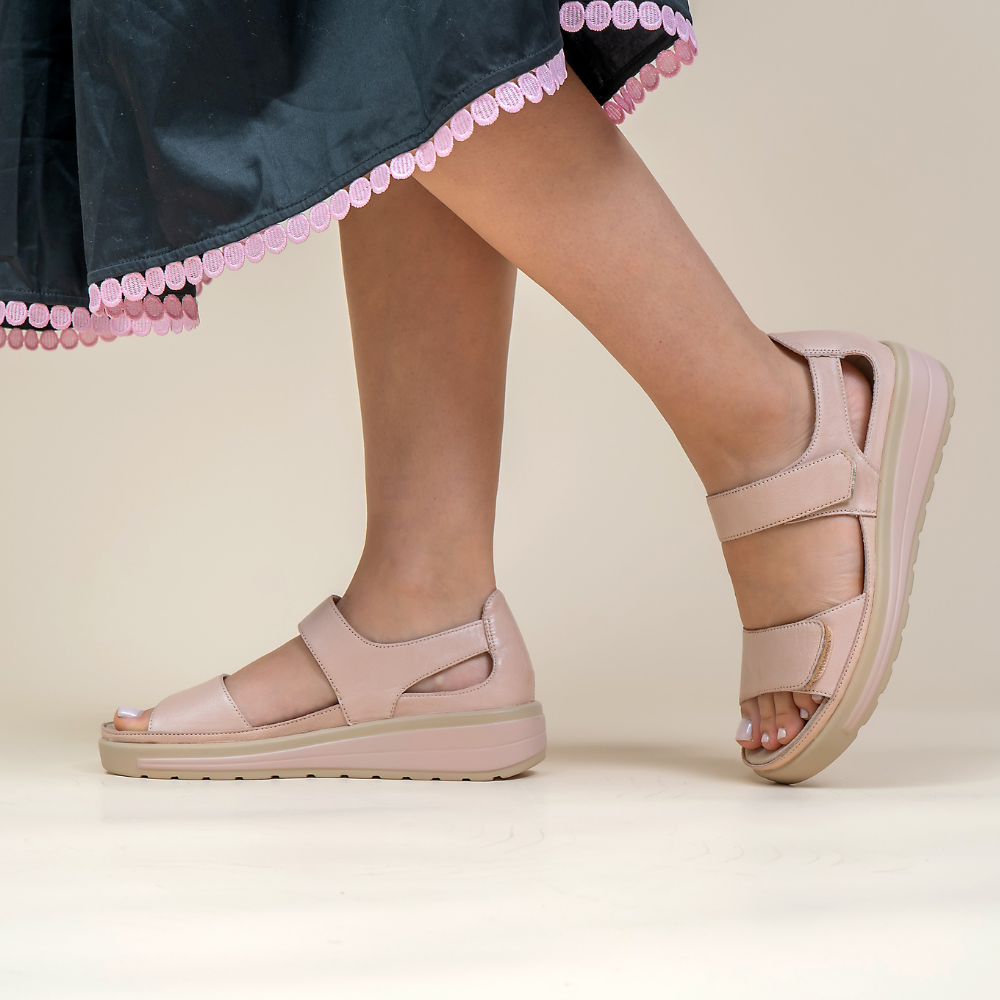 Happy - Blush - Naked Arches