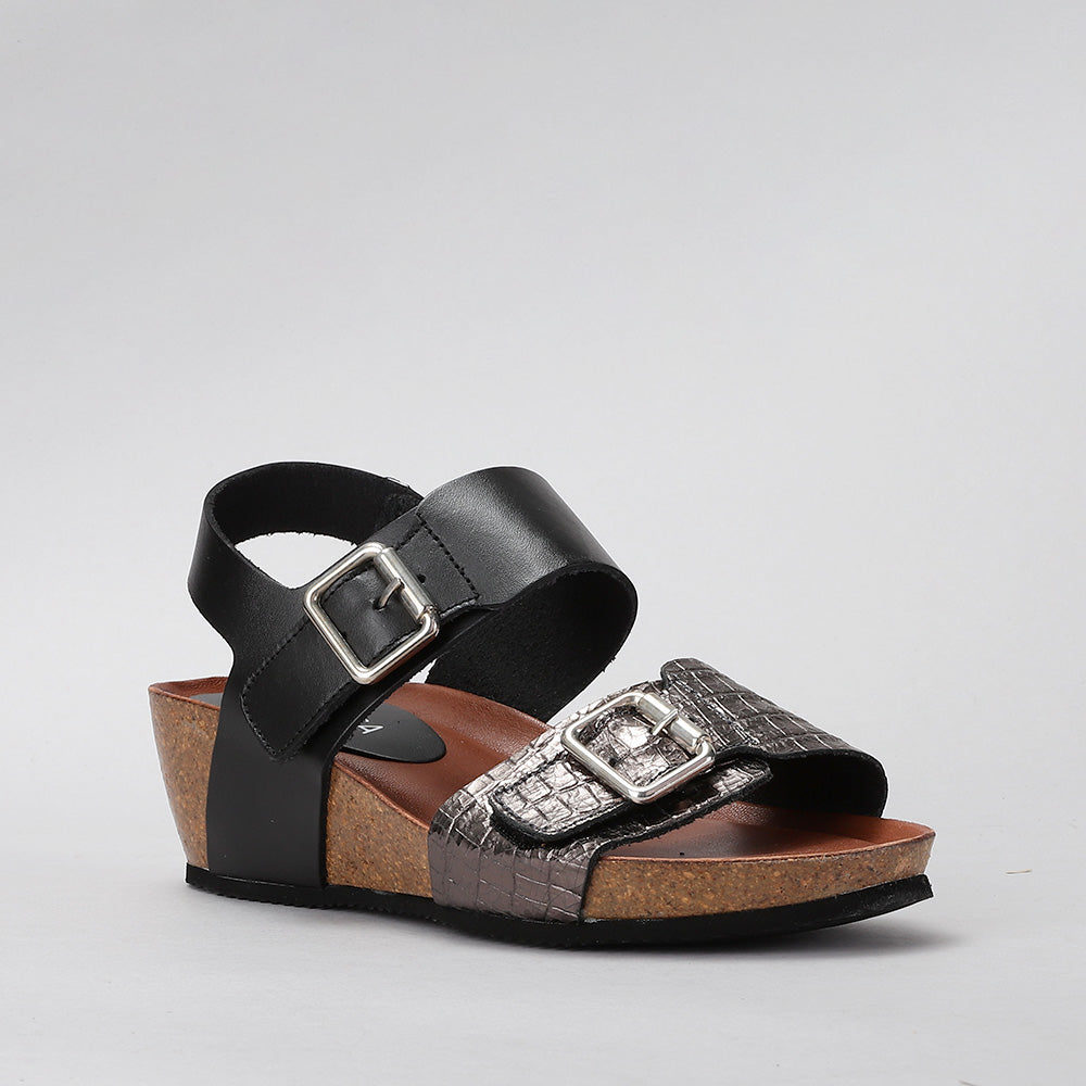 Cape - Black - LE SANSA