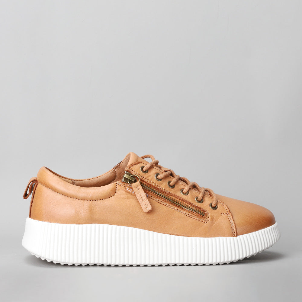 Clara - Tan - LE SANSA