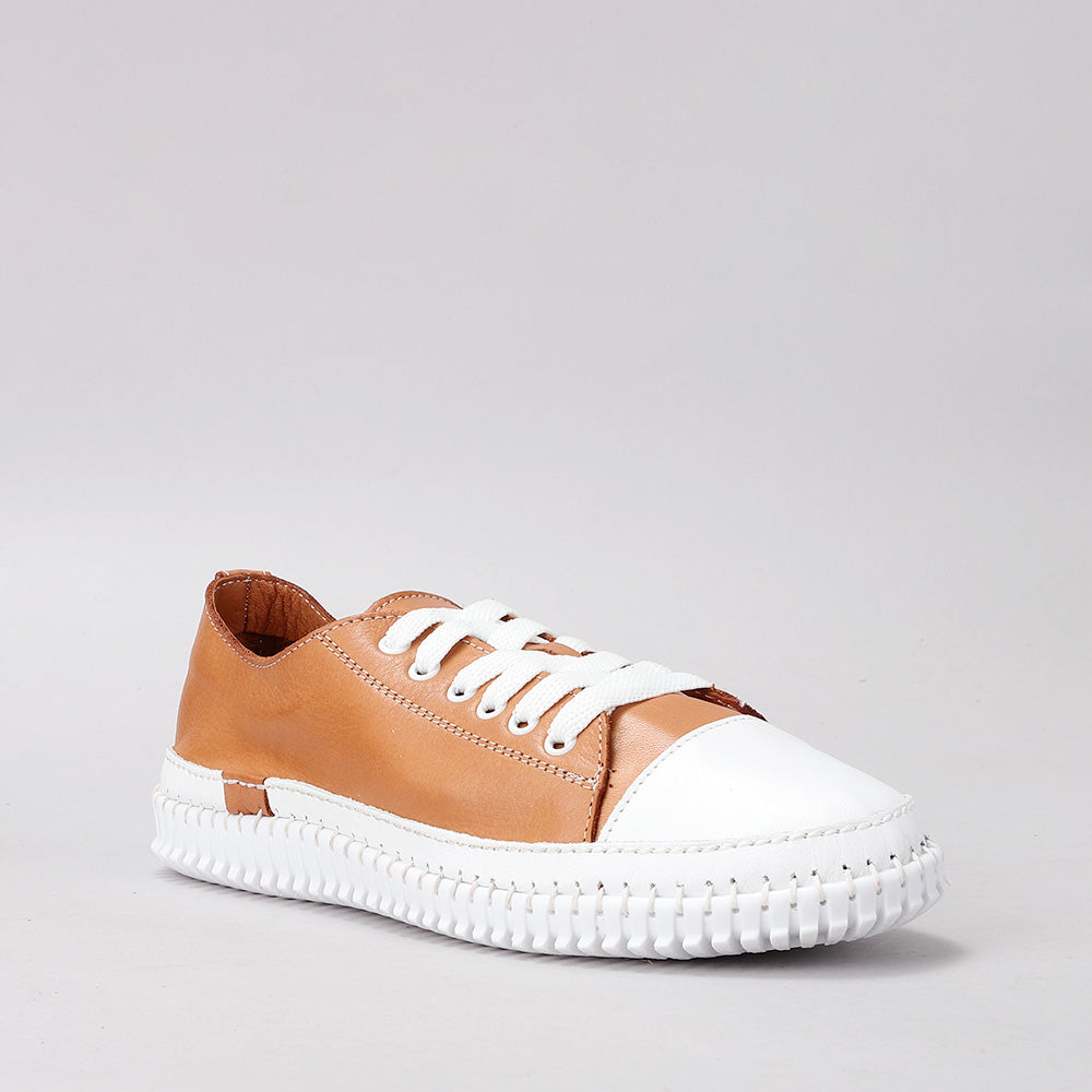 Cobe - Tan/White - LE SANSA