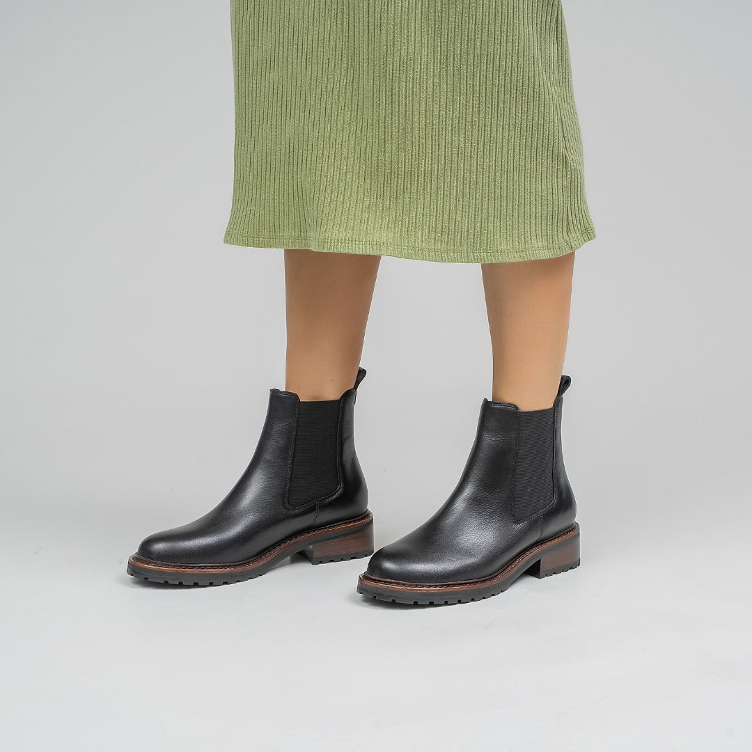 Costa - Black - Le Sansa