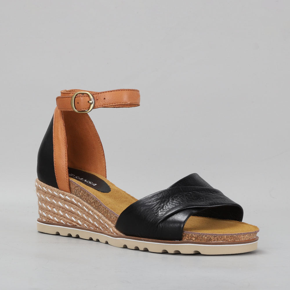 Elphi - Black/Tan - LE SANSA