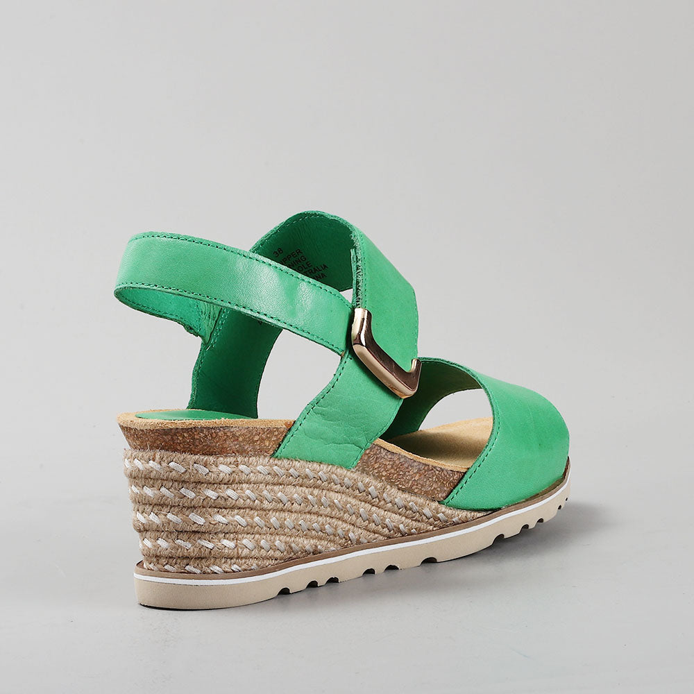 Evita - Fern Green - LE SANSA