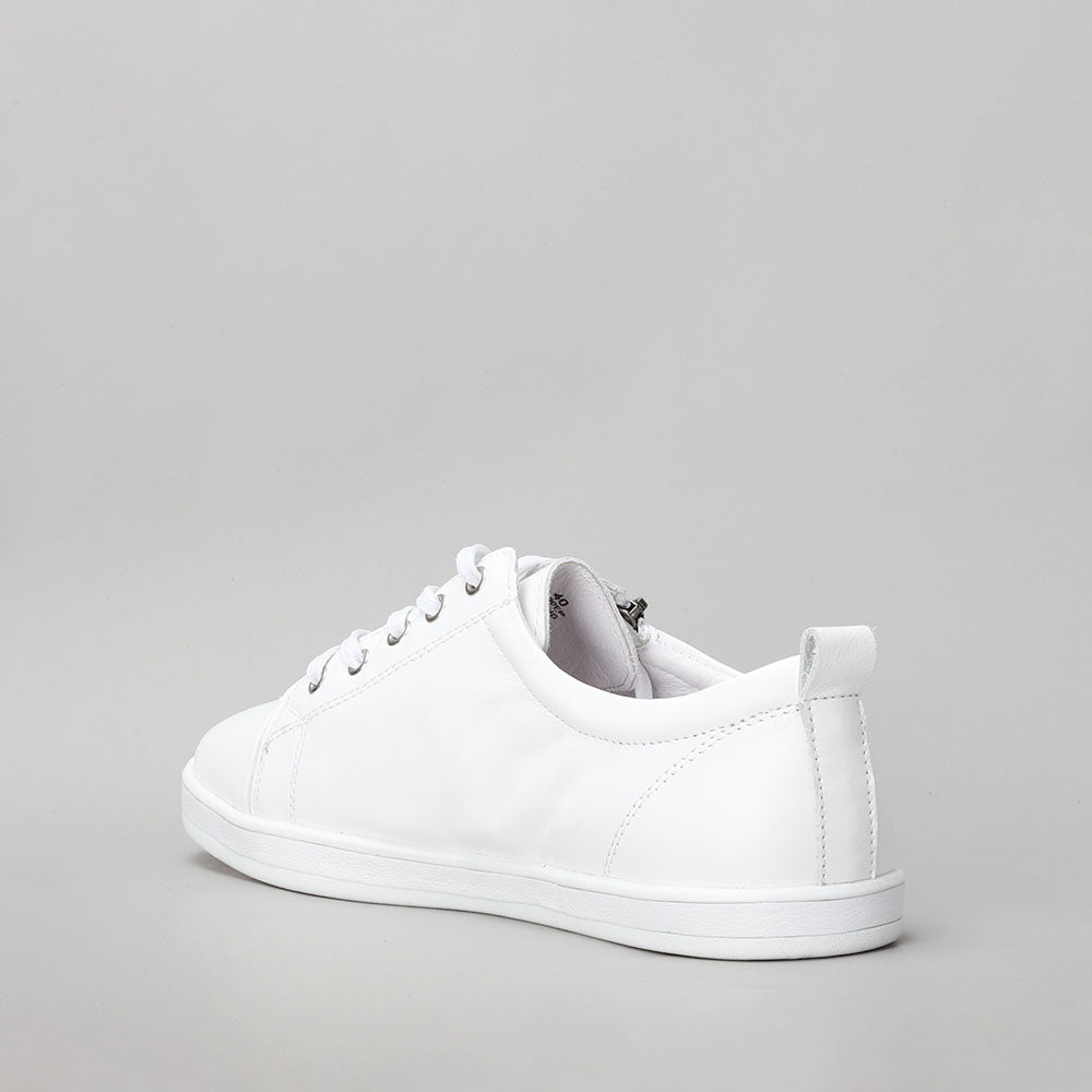 Iskon-White - LE SANSA