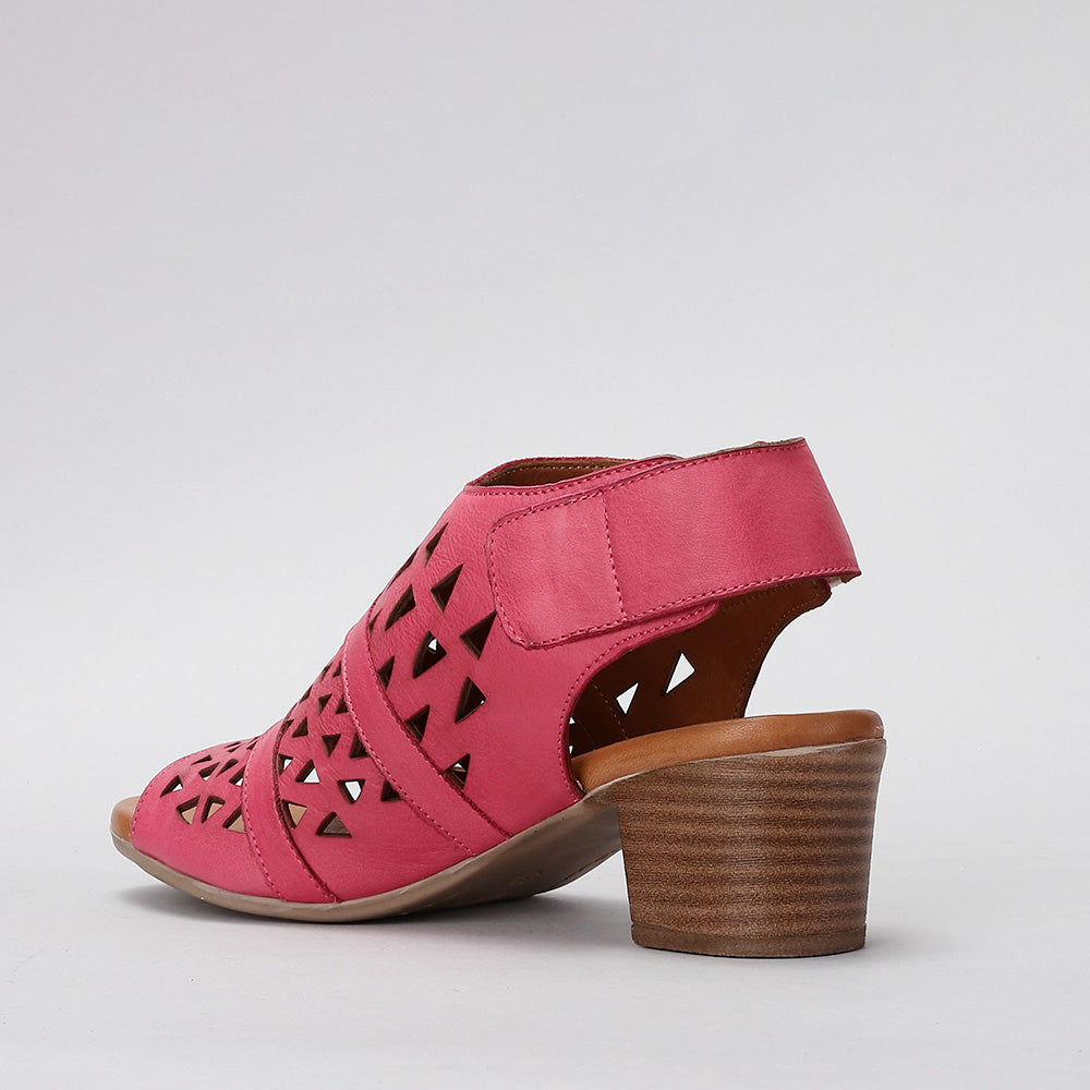 Lora - Fuchsia - LE SANSA