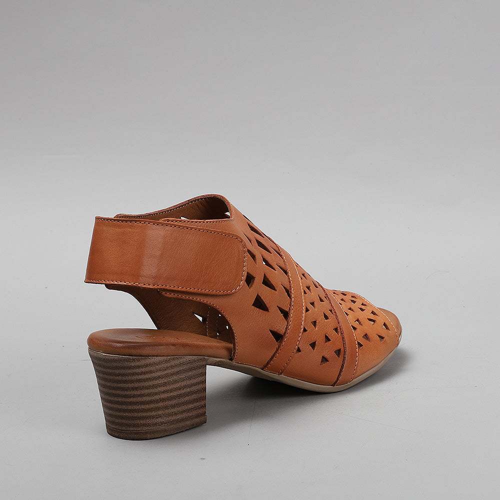 Lora - Tan - LE SANSA