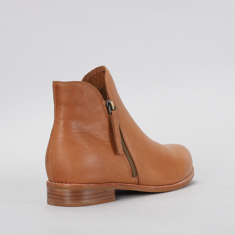 Molly 2.0 - Tan - Naked Arches