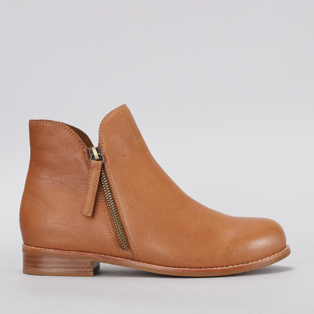Molly 2.0 - Tan - Naked Arches