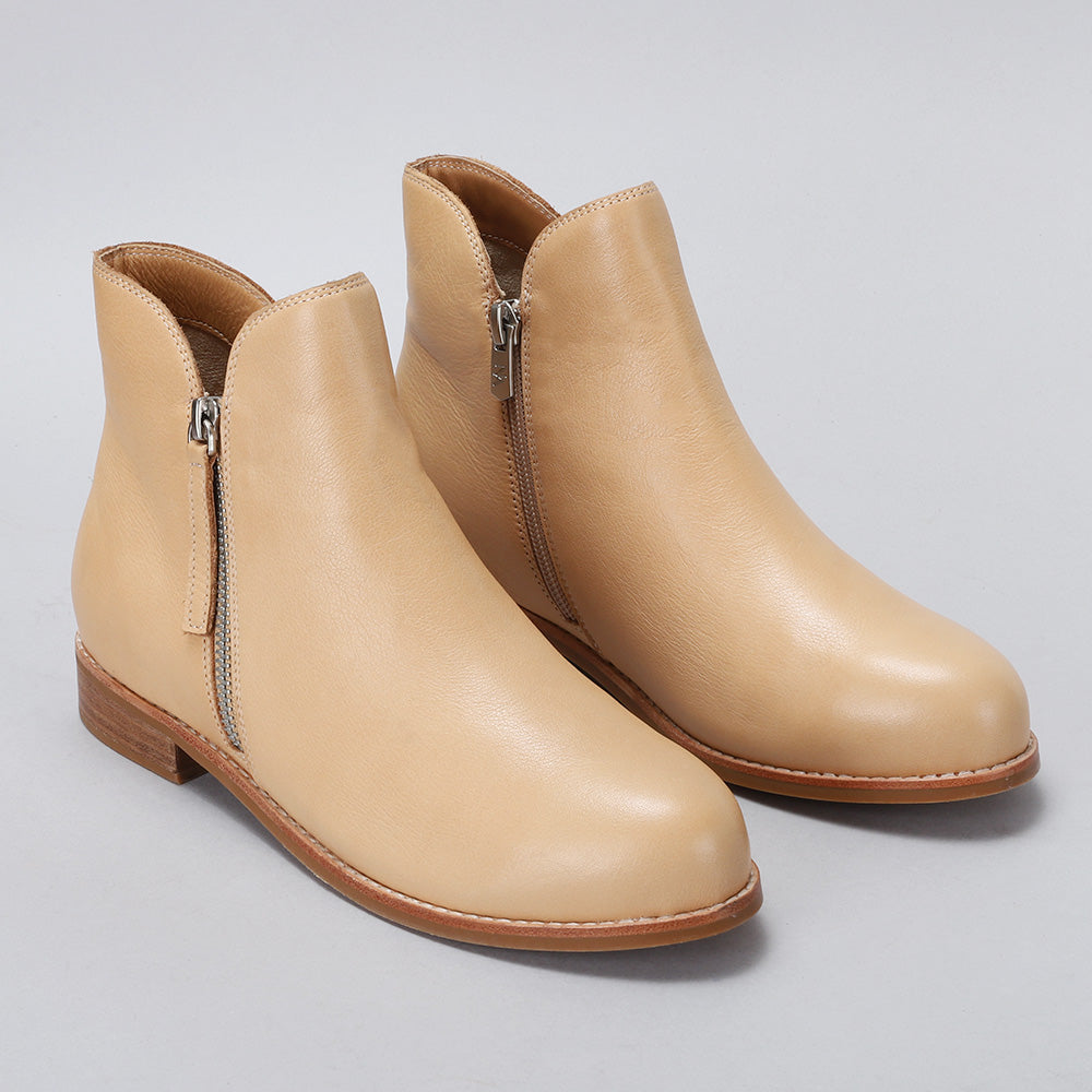 Molly 2.0 - Camel - Naked Arches