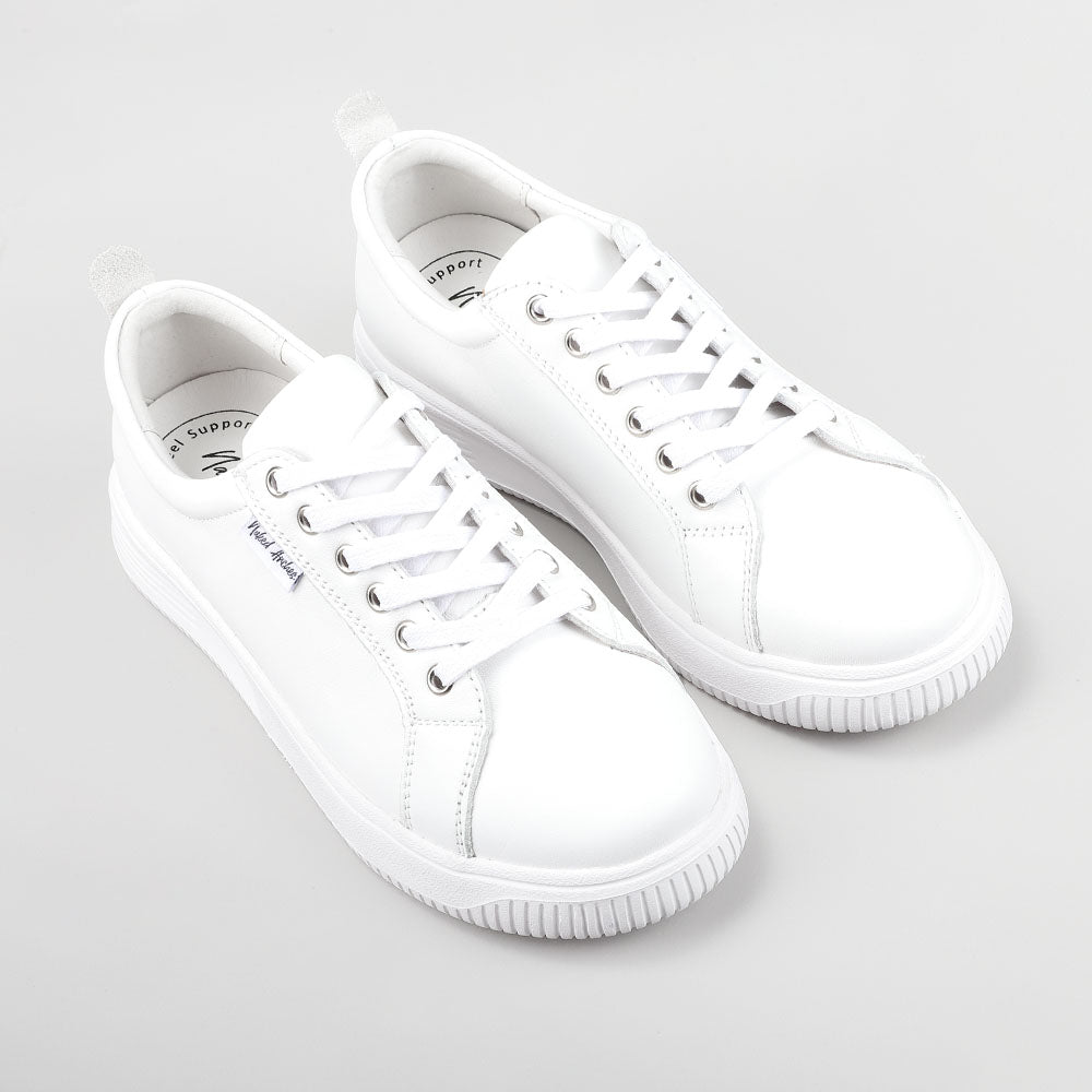 Nelinda - White - Naked Arches