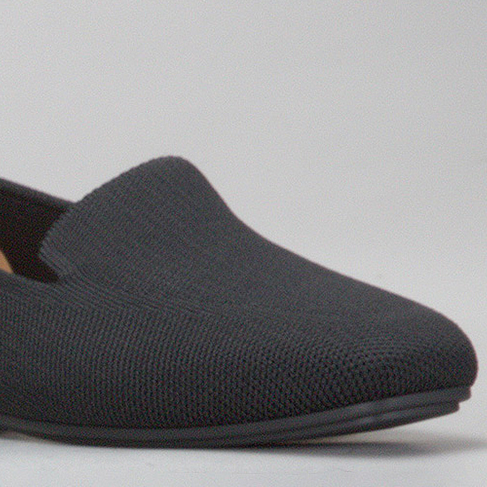 Olinda - Black/Black Sole - LE SANSA