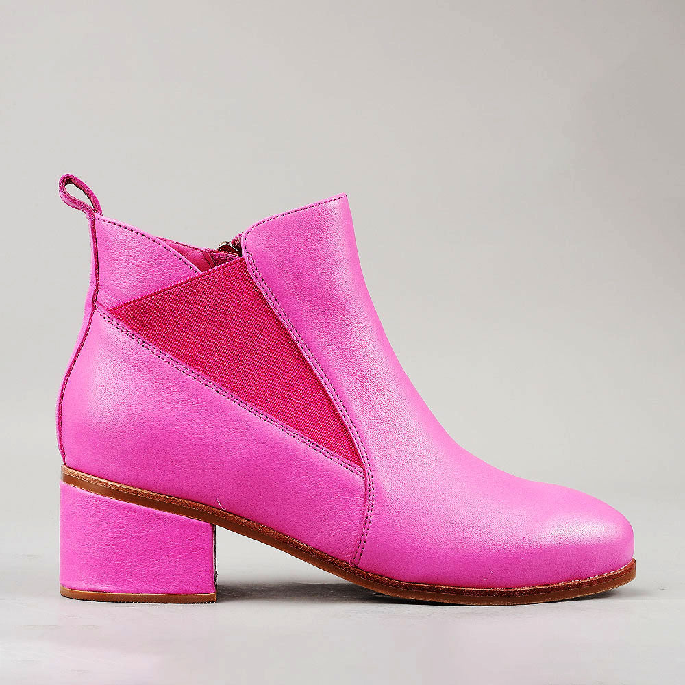 Oxara - Hot Pink