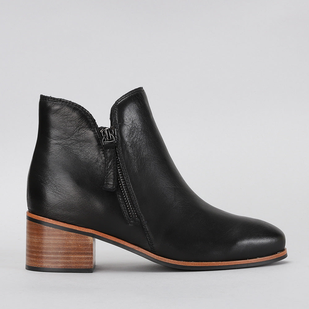 Oxley 2.0 - Black - Naked Arches