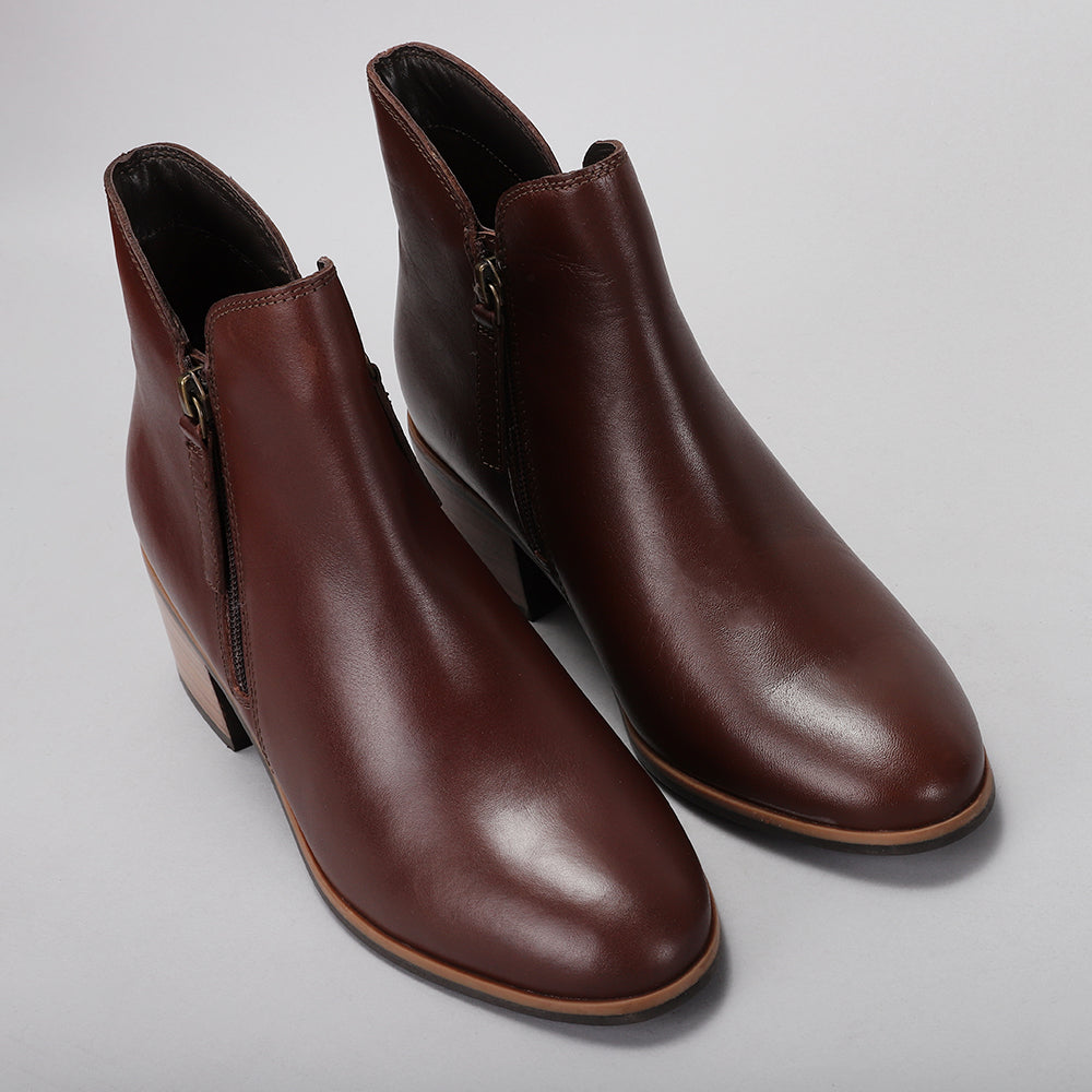 Oxley - Chocolate - LE SANSA