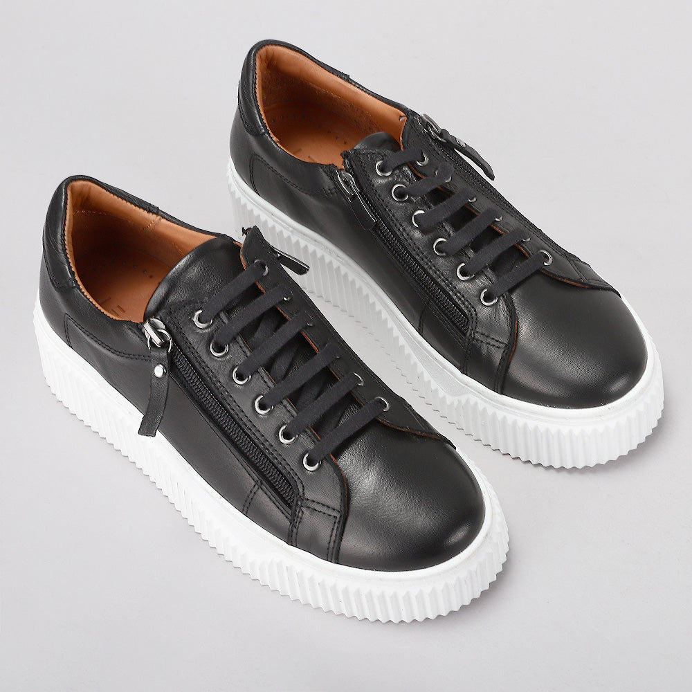 Palmer - Black - LE SANSA