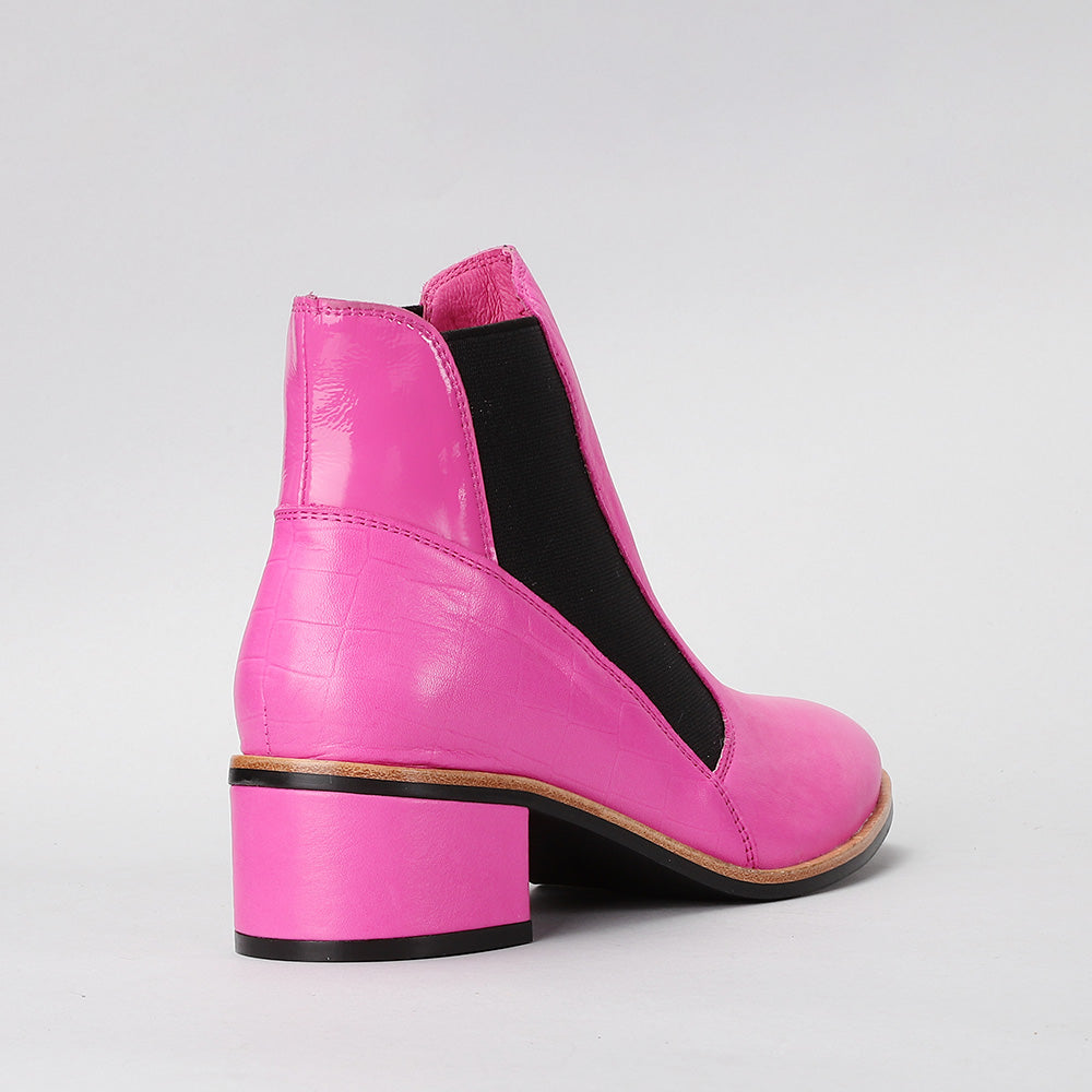 Refresh - Hot Pink/Black Gusset - LE SANSA