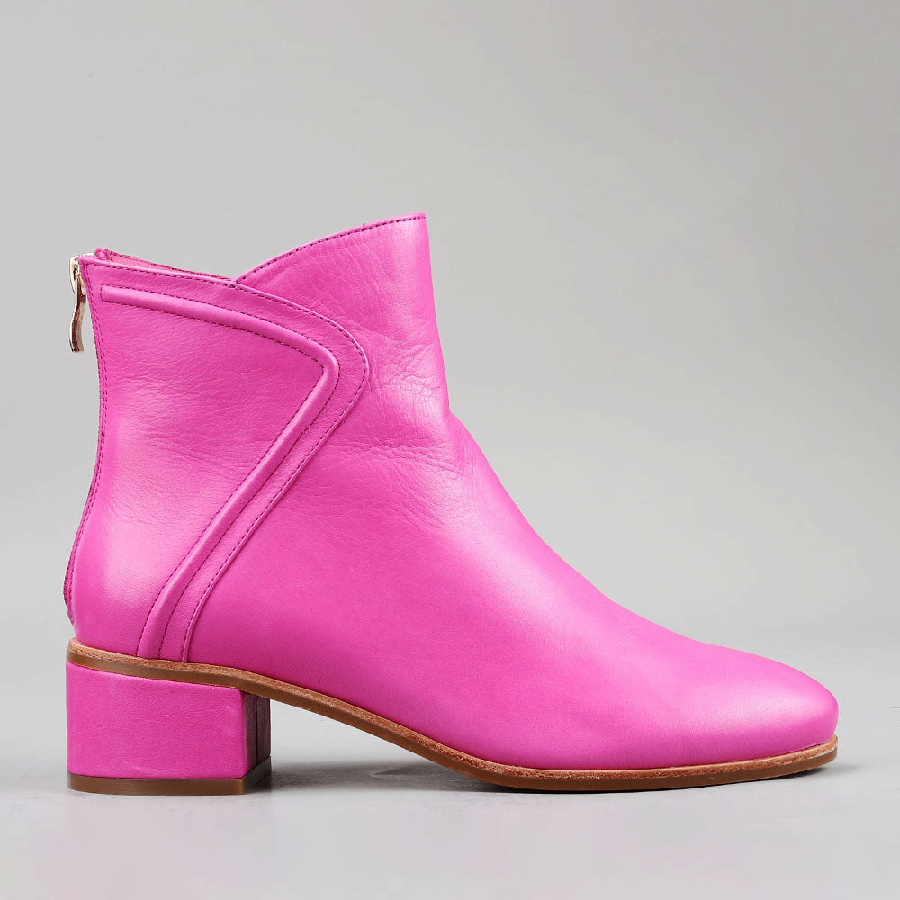 Revelle - Hot Pink - Le Sansa