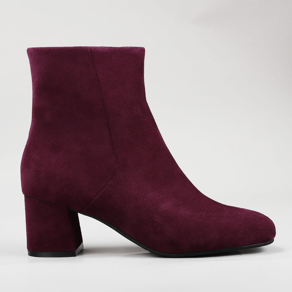 Rocket - Burgundy Suede - Le Sansa