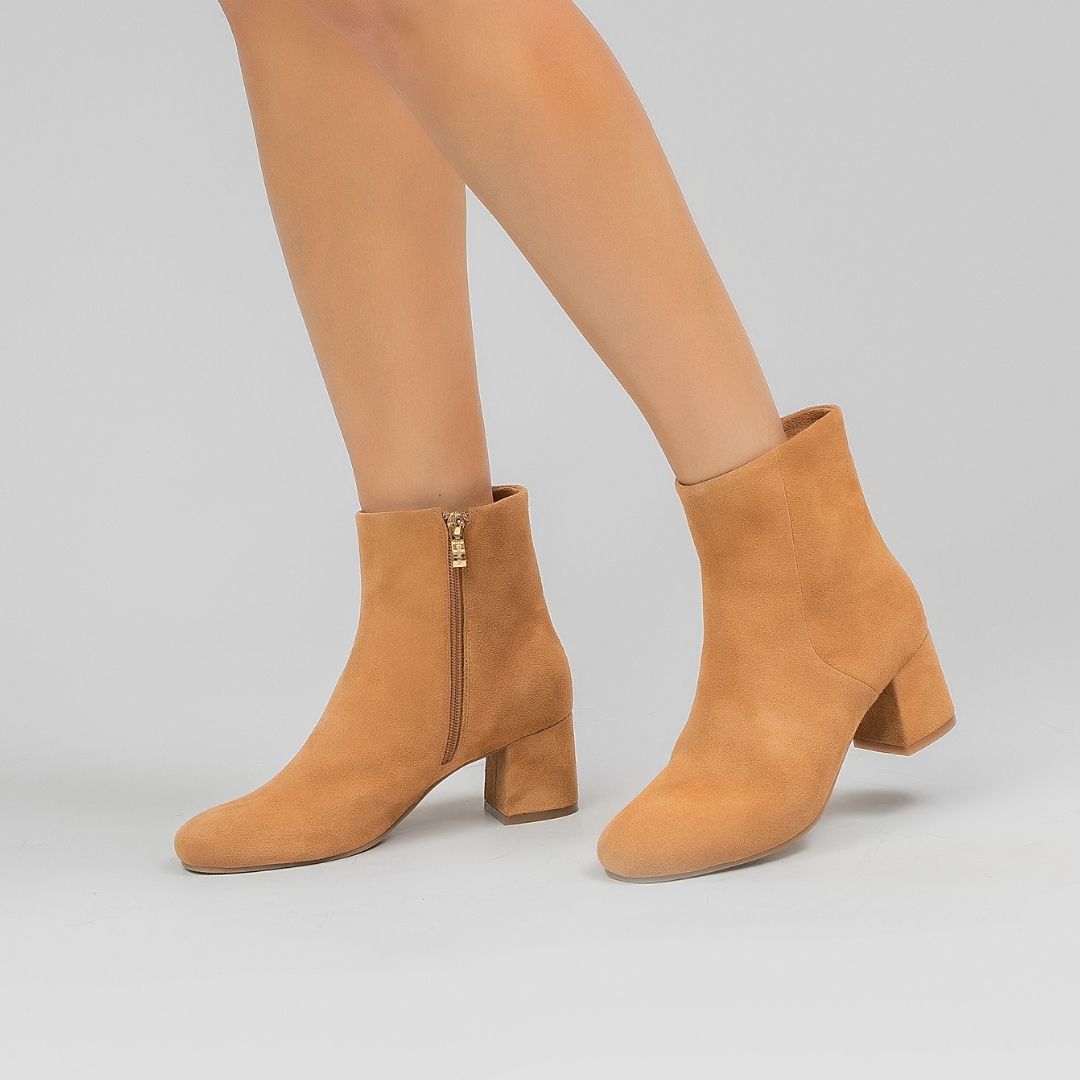 Rocket - Butterscotch Suede - Le Sansa