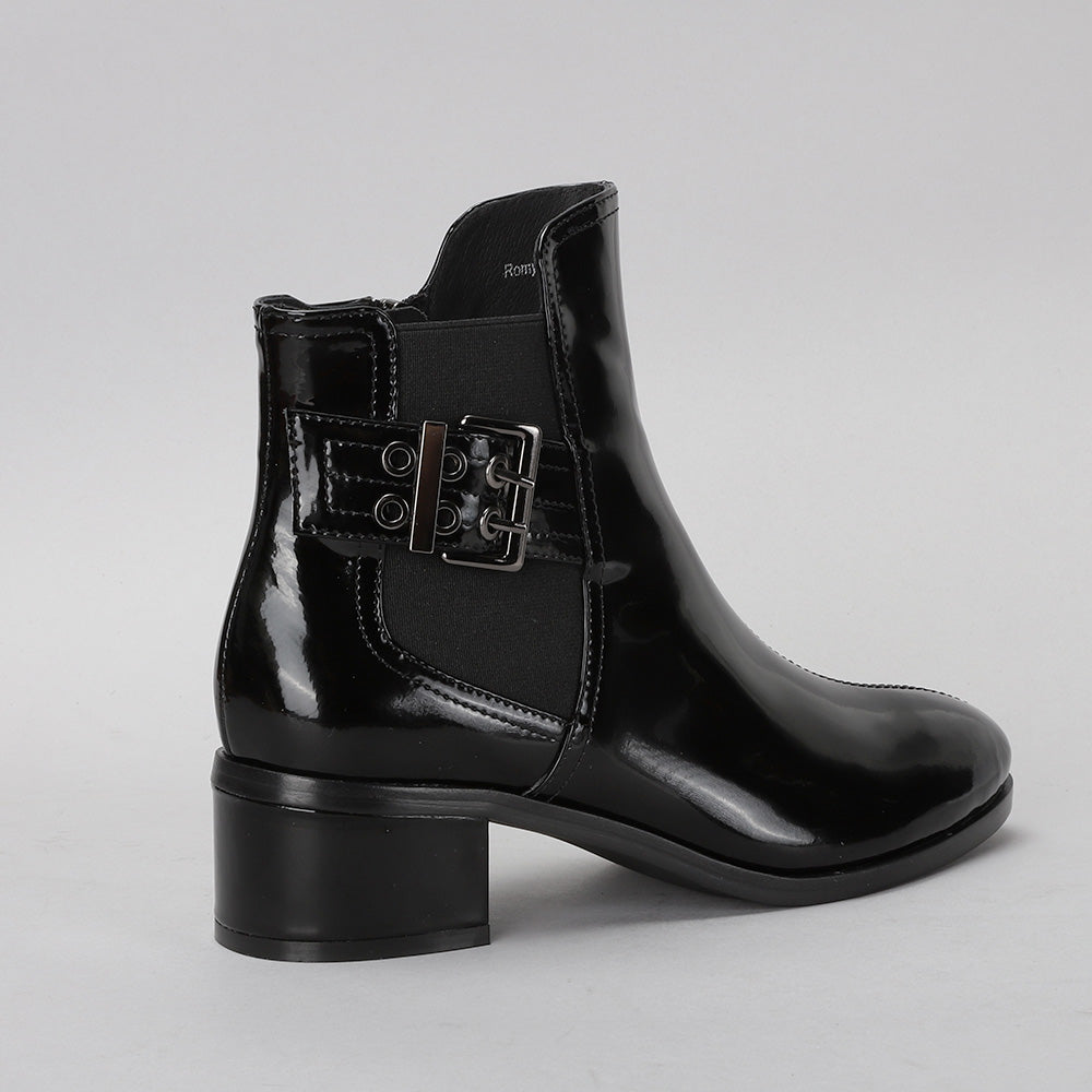 Romy - Black Patent - LE SANSA