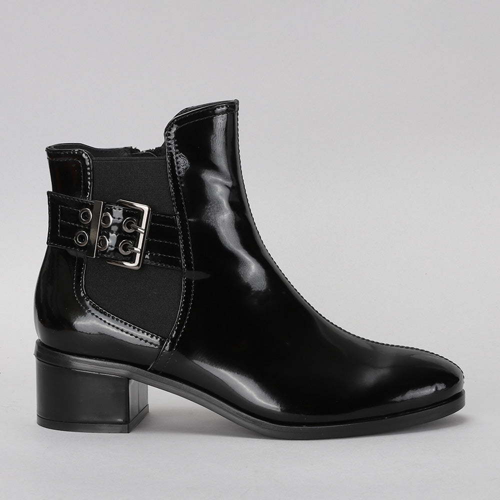 Romy - Black Patent - LE SANSA