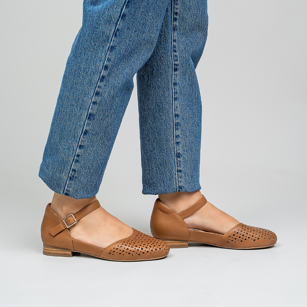 Winona - New Natur - Naked Arches