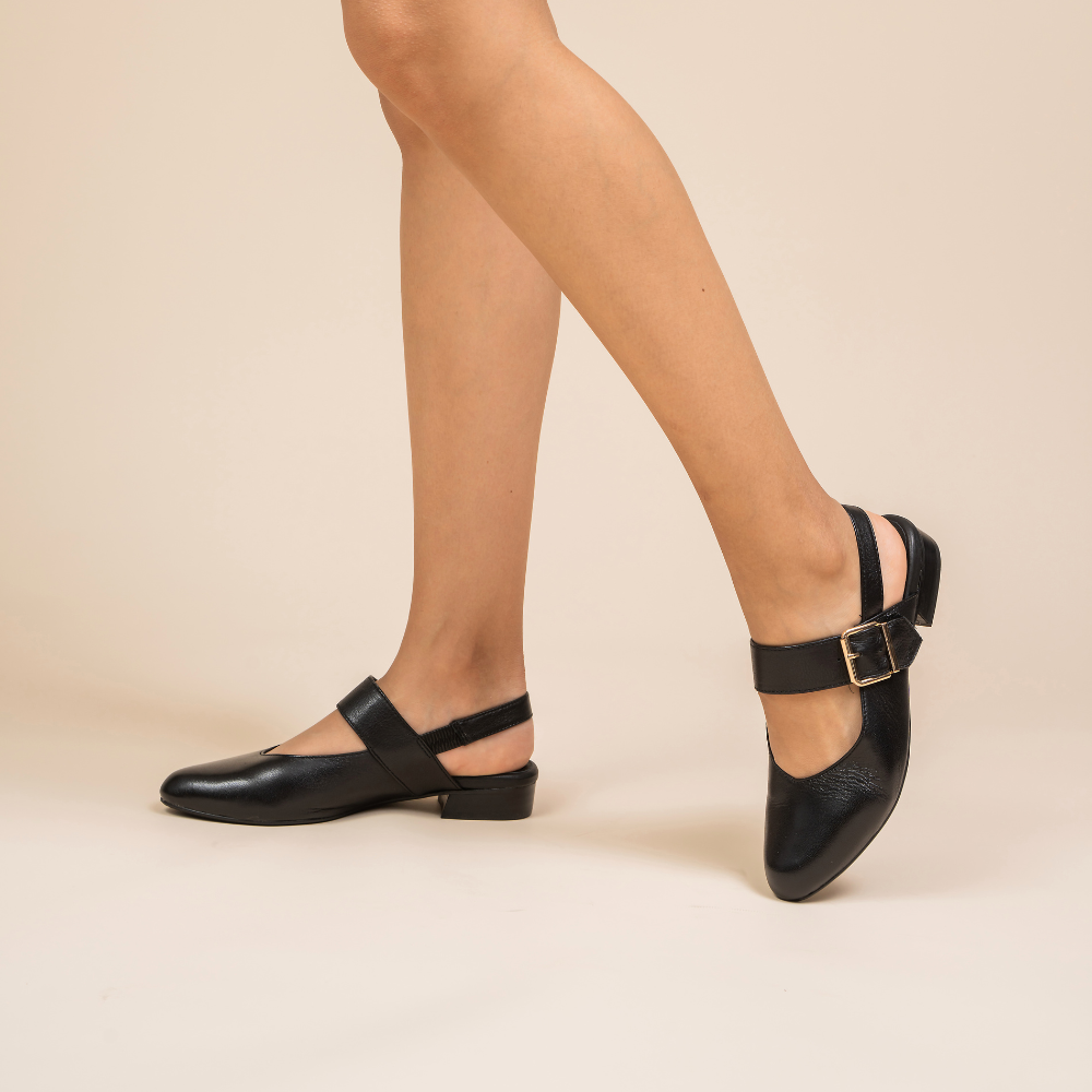 Yoko - Black - Naked Arches