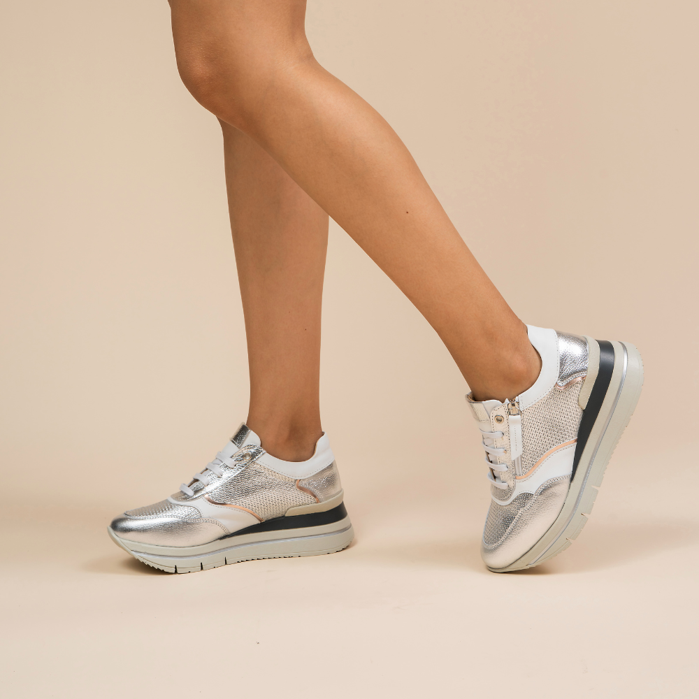 Adelyn - White/Silver