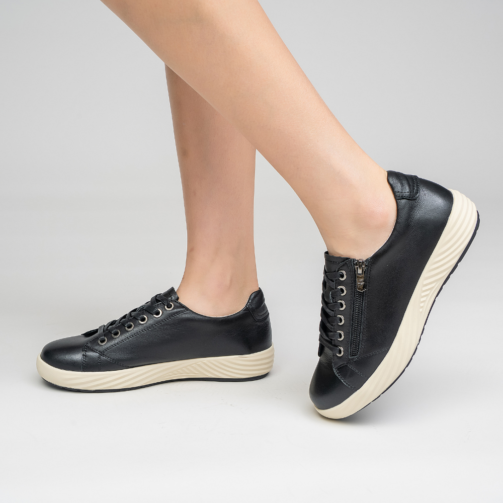 Alia - Black - Naked Arches