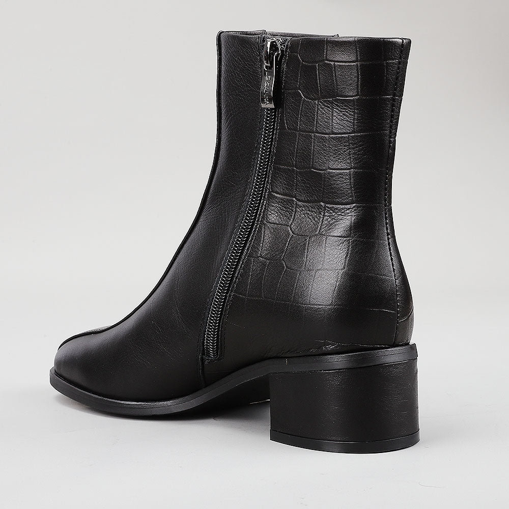 Spike - Black/Croc Print - Le Sansa