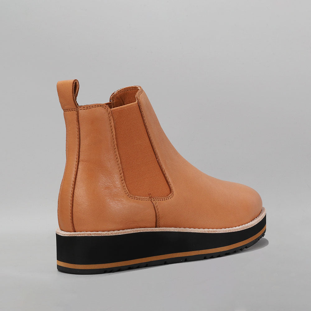 Sting - Tan - LE SANSA