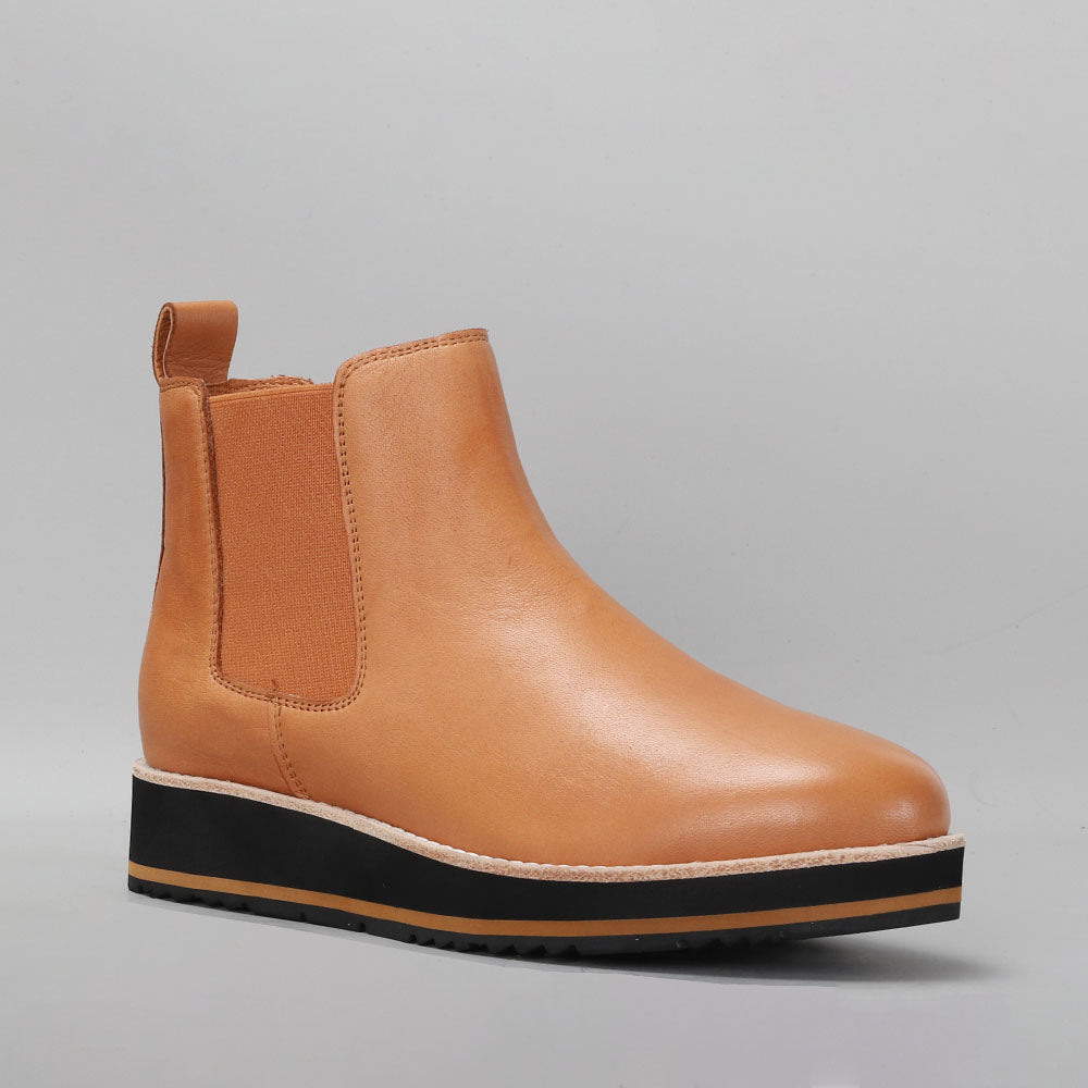 Sting - Tan - LE SANSA