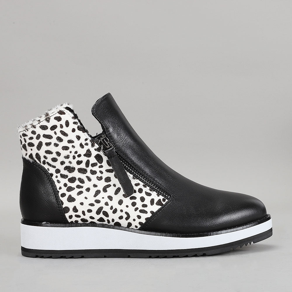 Storm - Black / Snow Pony - LE SANSA