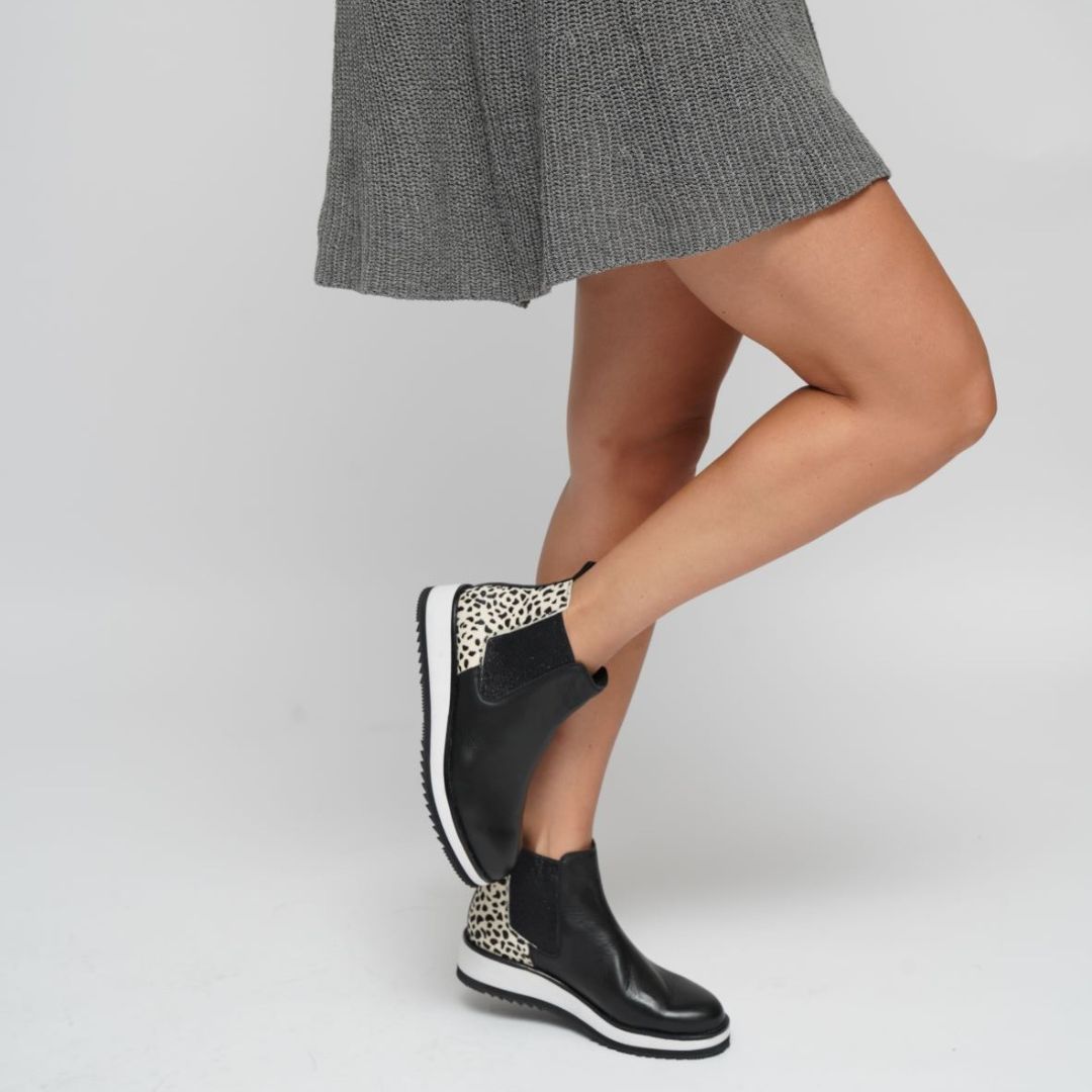 Sting - Black Snow Pony - LE SANSA