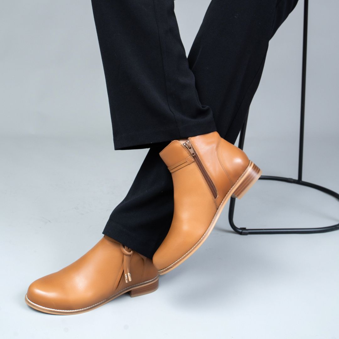 Meg - Tan - LE SANSA