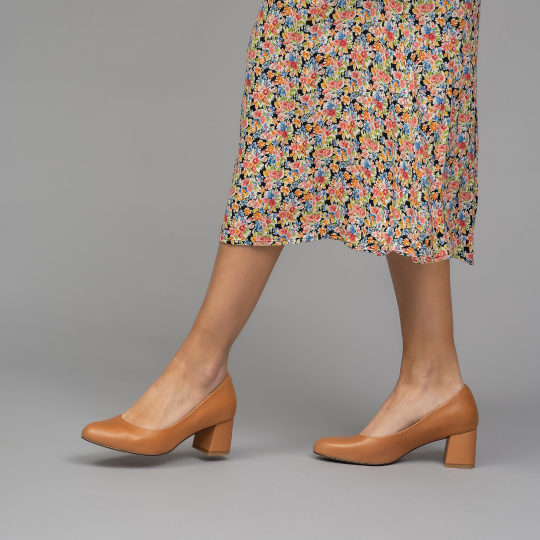 Fessa - Tan - Naked Arches