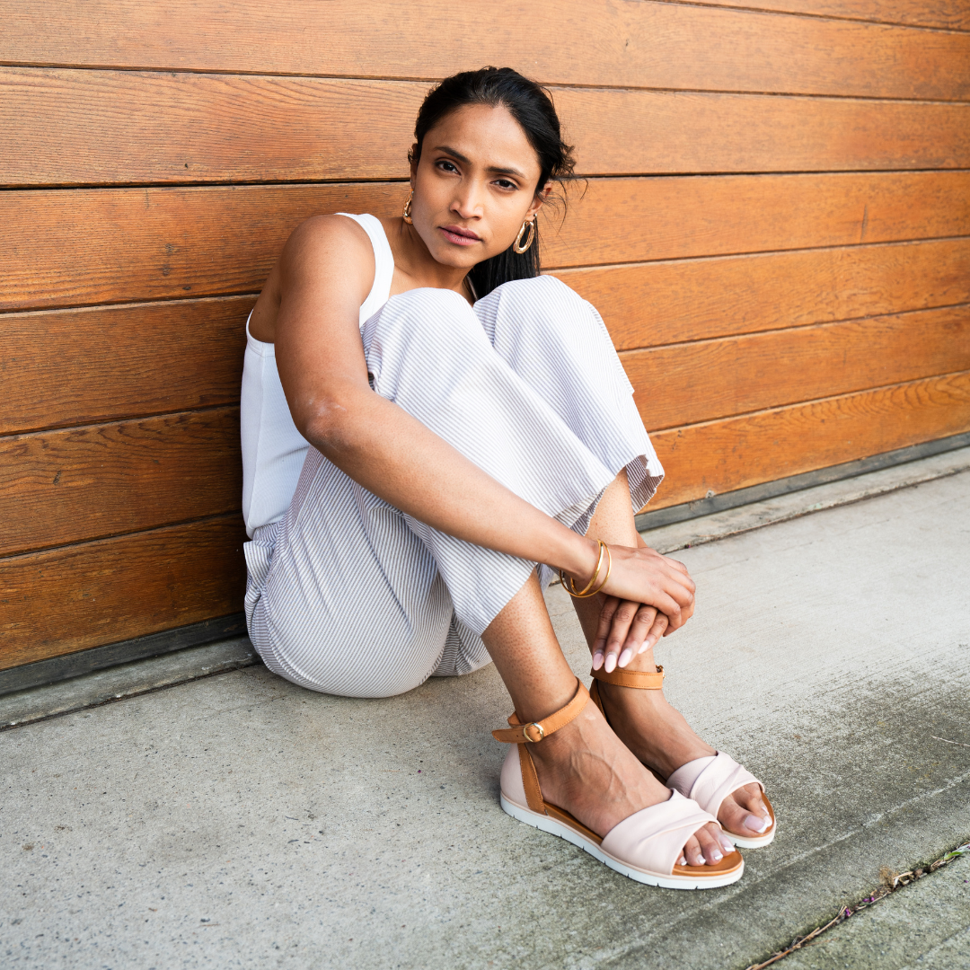 Taser - Blush/Tan - LE SANSA